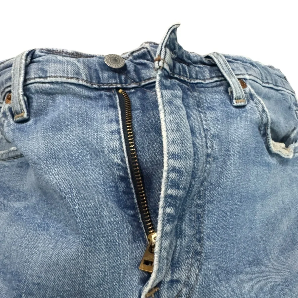 GUC Levi’s Premium Men’s 510 Jeans stretch 33W 30L Distressed Denim flaw